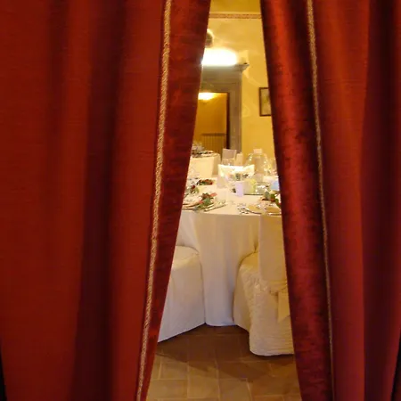 Nocleg ze śniadaniem Palazzo Orsini